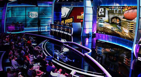 期待未来更 期待未来更